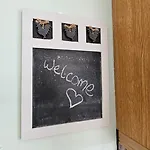 Beckside - Peaceful Garden House, Dog Friendly Holiday home York