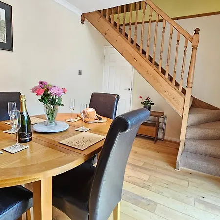 Feriehus Beckside - Dog friendly one bed home York