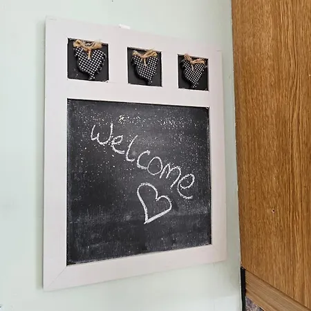 Beckside - Dog friendly one bed home Feriehus York