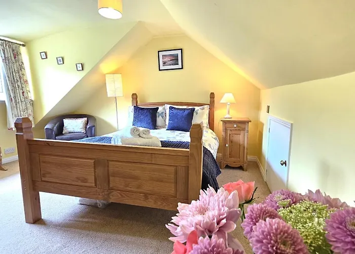 Beckside - Peaceful Garden House, Dog Friendly Сasa de vacaciones